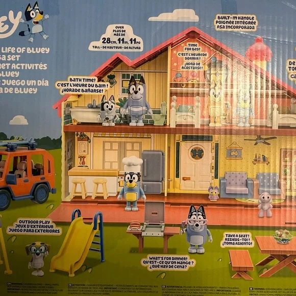 New Bluey Mega Set - Picture 4 of 5